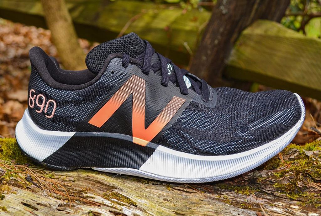 Giày New Balance FuelCell 890v8 - Black/Ginger Pink W890GM8 – AUTHENTIC  SHOES