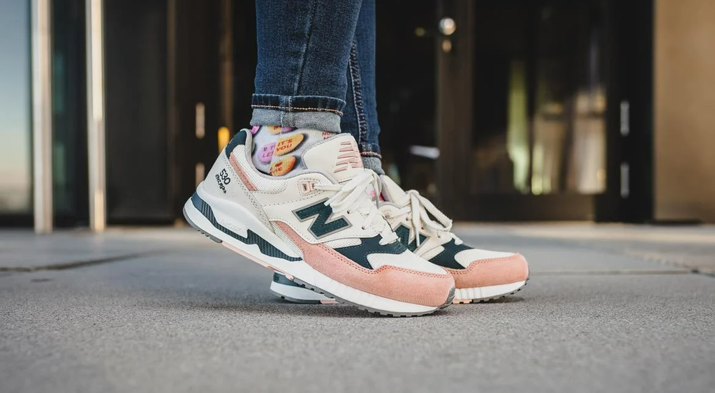 Giày New Balance Wmns 530 'Off White 