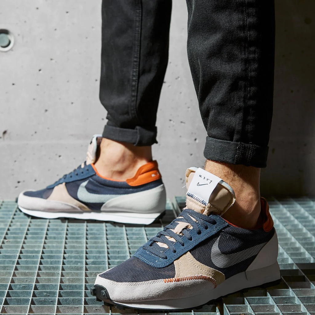 nike daybreak type thunder blue
