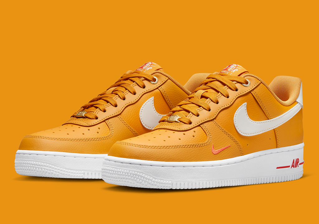 Giày Nike Air Force 1 '07 SE 'Yellow Ochre' DQ7582-700