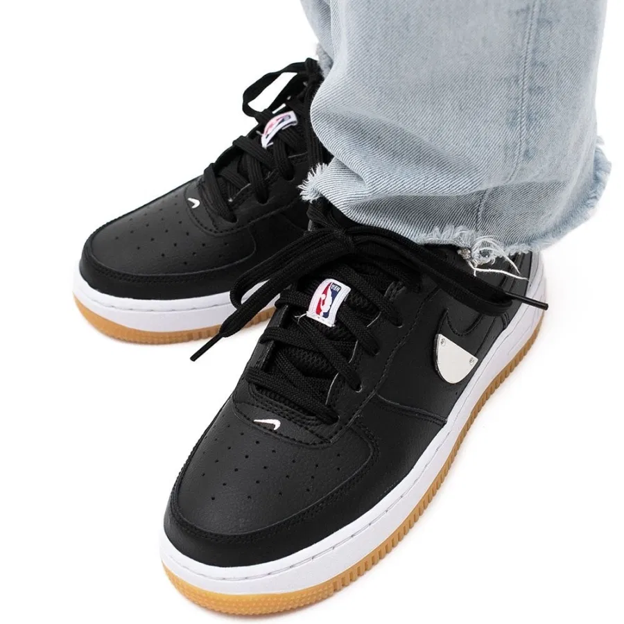 nike air force 1 lv8 maat 39