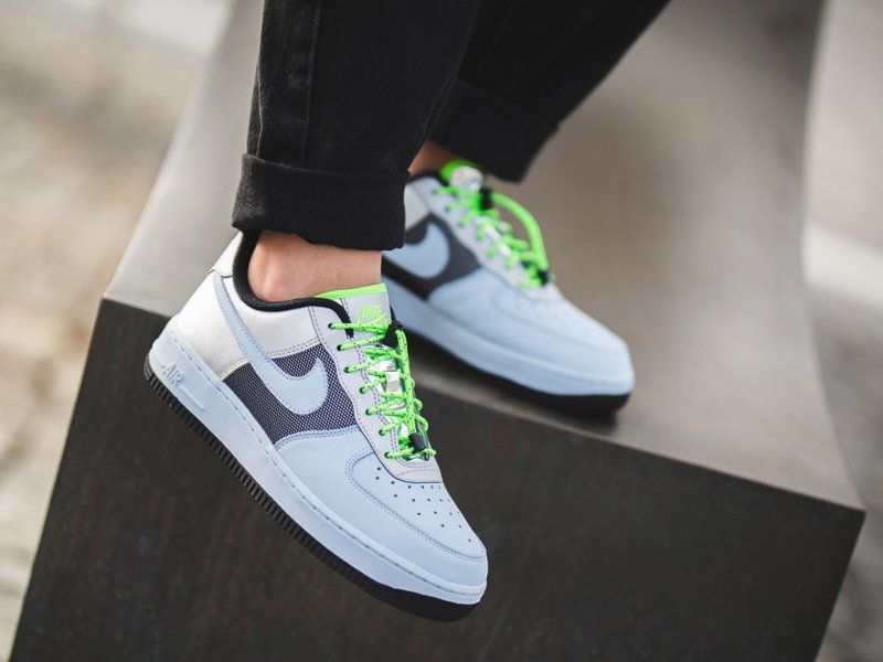 nike air force 1 low toggle