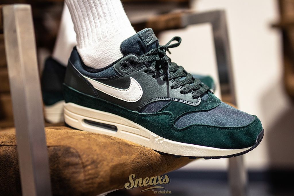 شتاء لم ألاحظ عملية الشراء nike air max 1 outdoor green ah8145 303 -  urbanplanningadvice.com