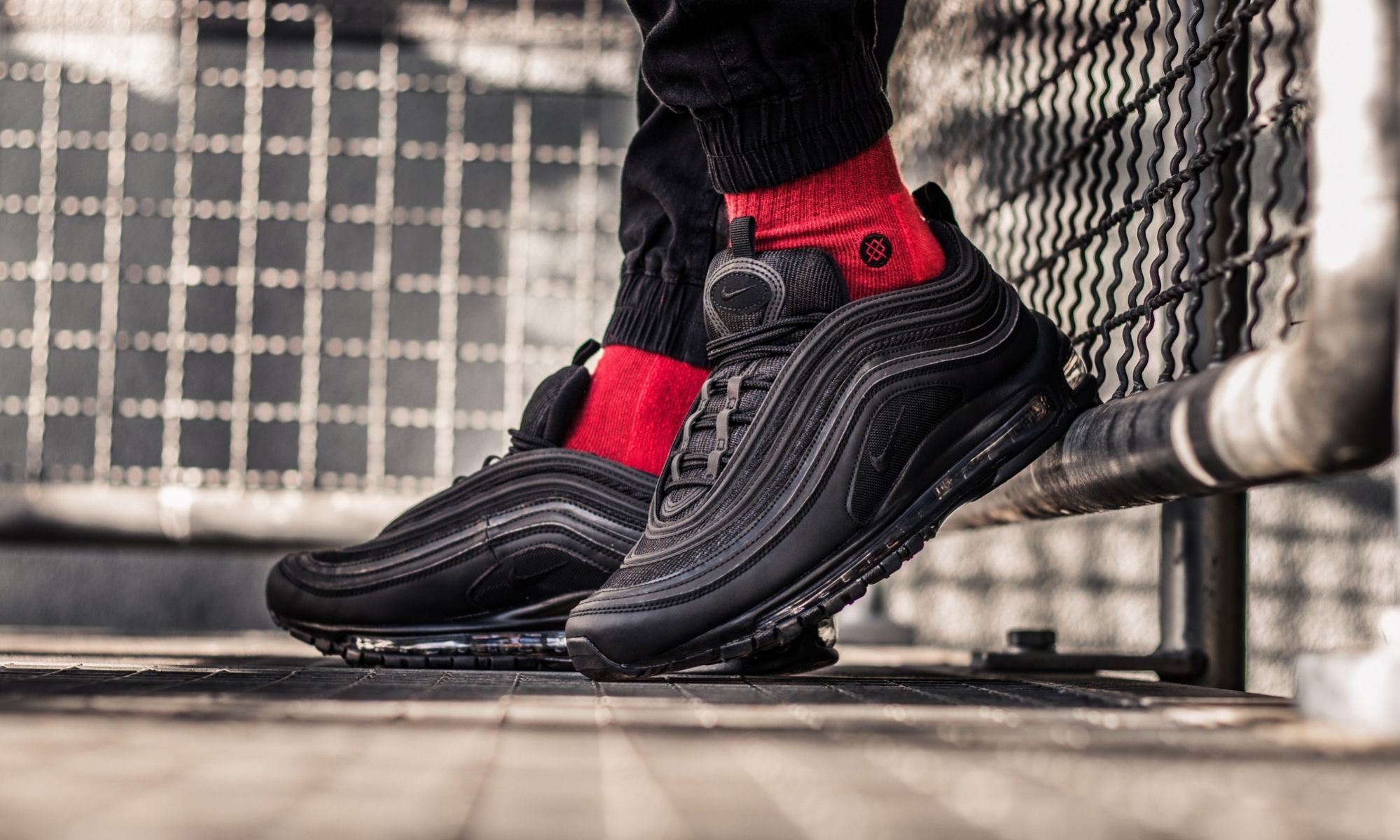 air max 97 triple black