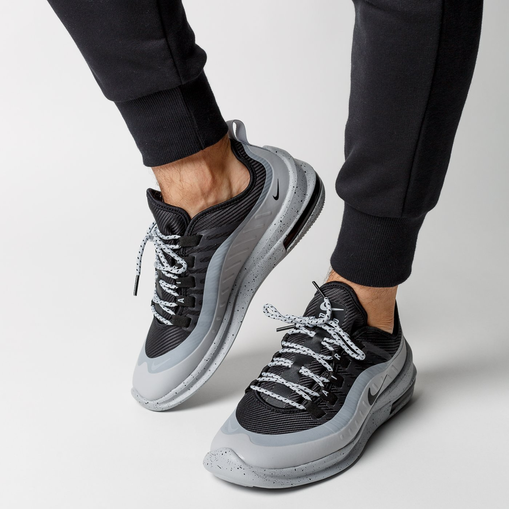 nike air max axis size 12