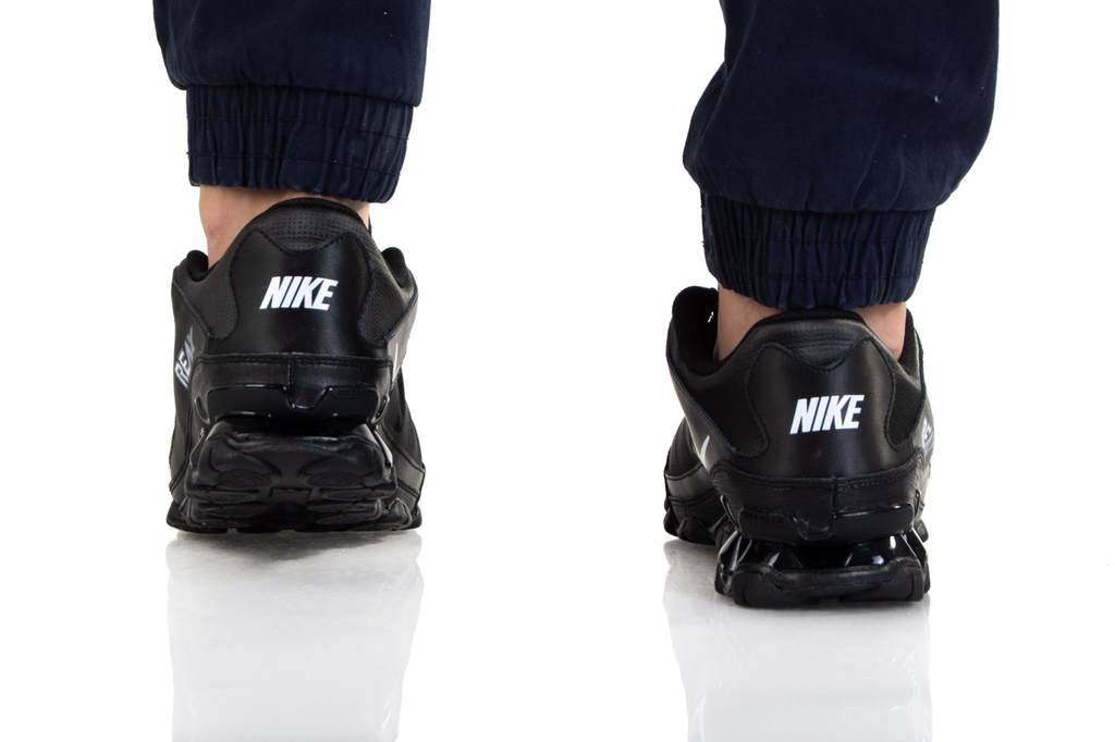 Giày Nike Reax 8 TR Mesh 'Black White' 621716-033