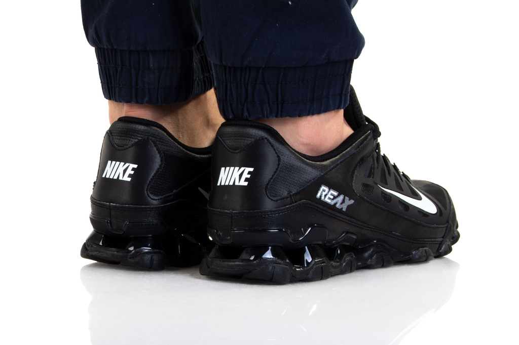 Giày Nike Reax 8 TR Mesh 'Black White' 621716-033