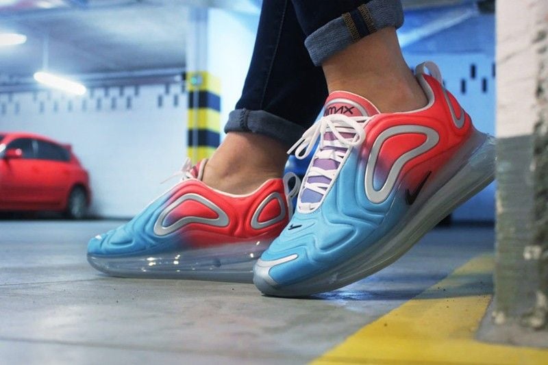 nike air max 720 pink sea