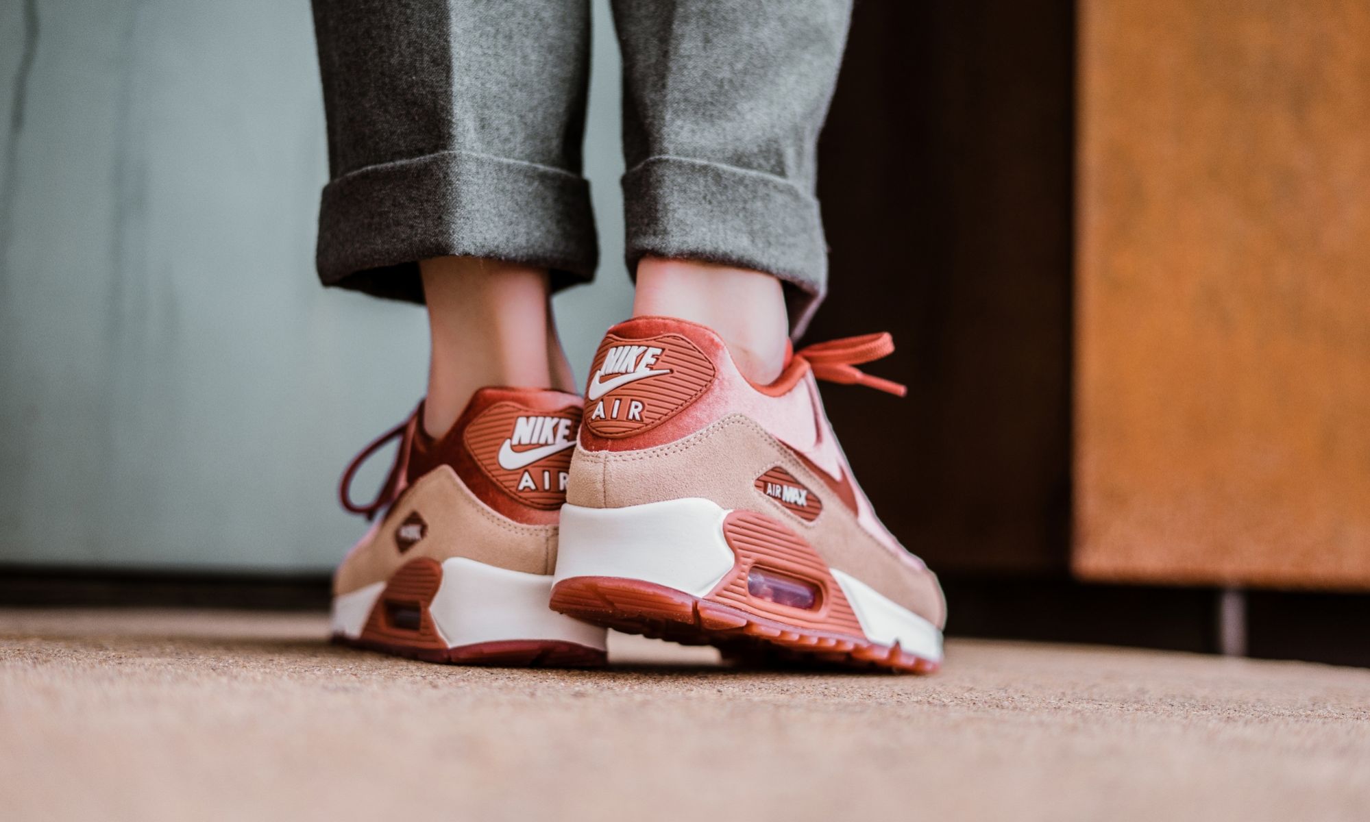 nike air max 90 dusty peach