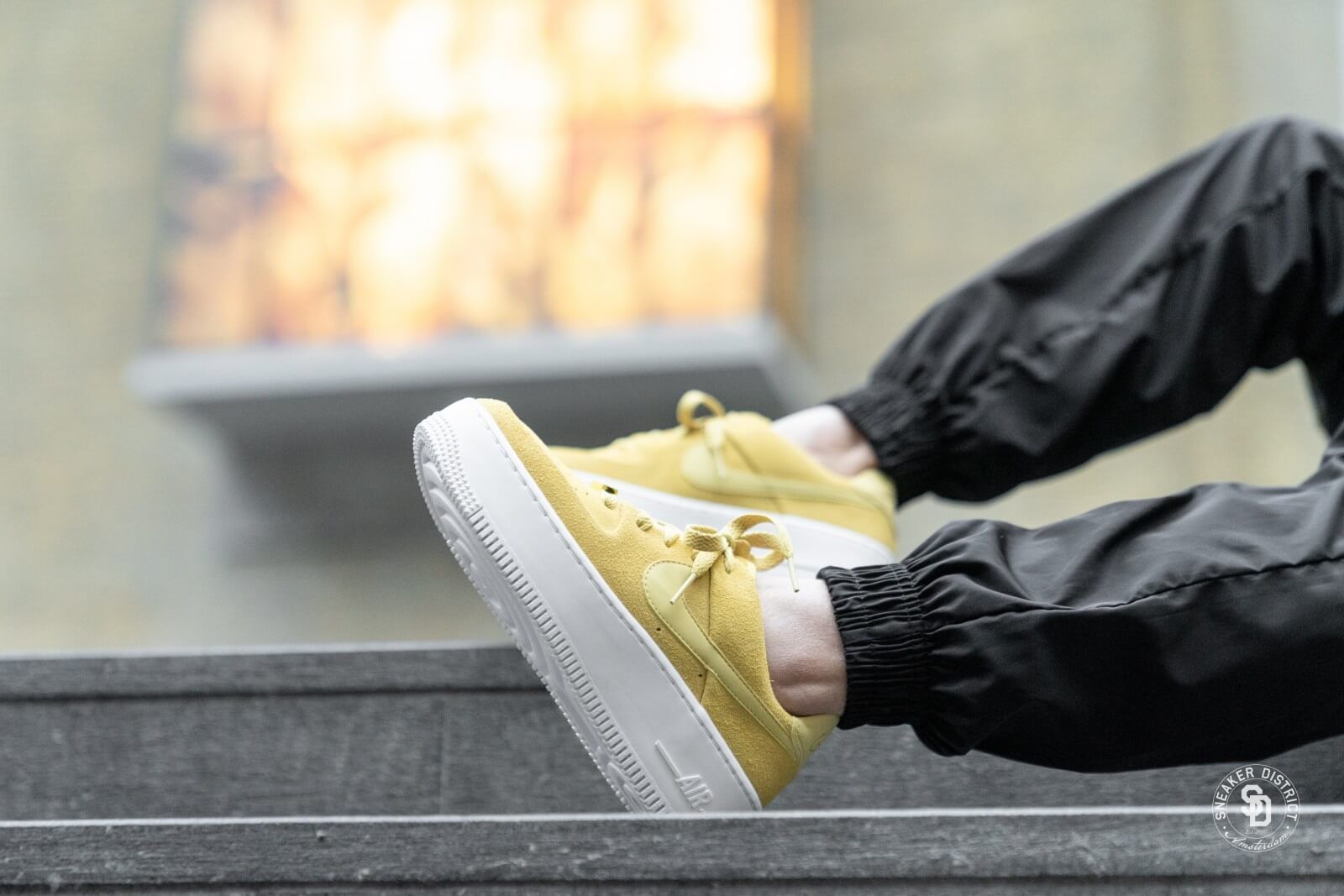 nike air force 1 sage low celery