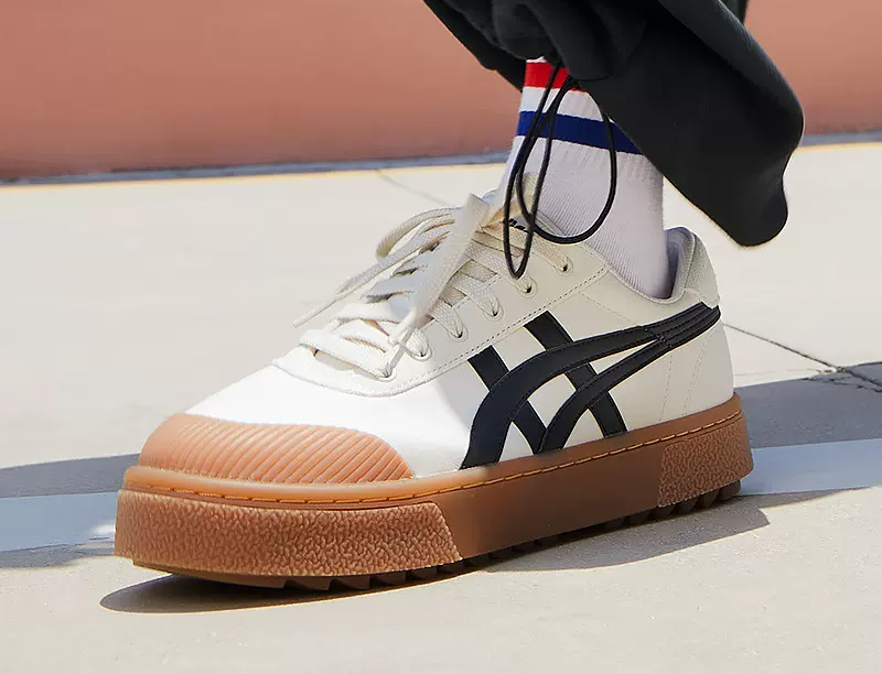 Giày Asics Court Trail 'Creamwhite Black' 1203A147-201