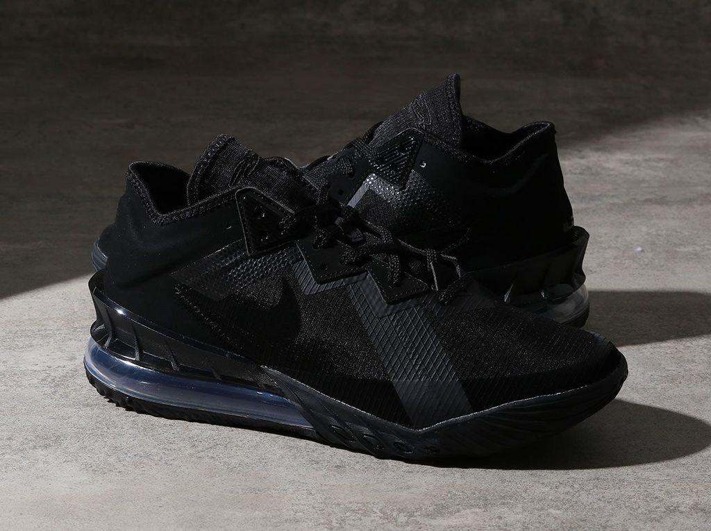 lebron 18 low zero dark 23