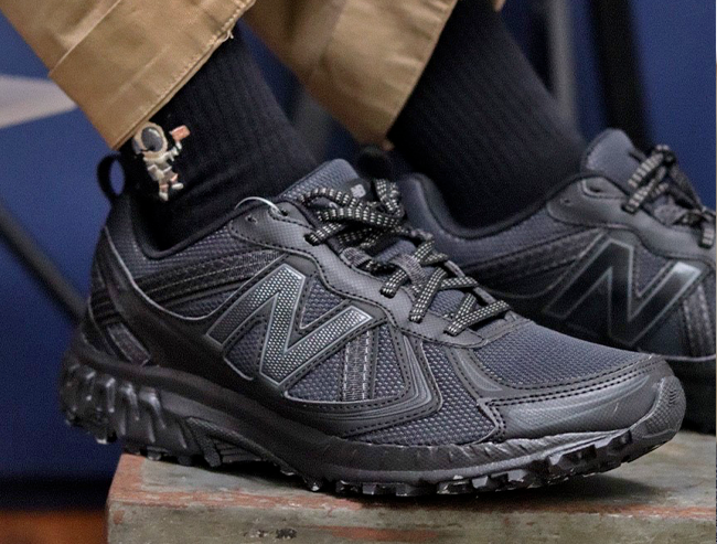 Giày New Balance 410 'Triple Black' MT410CK5