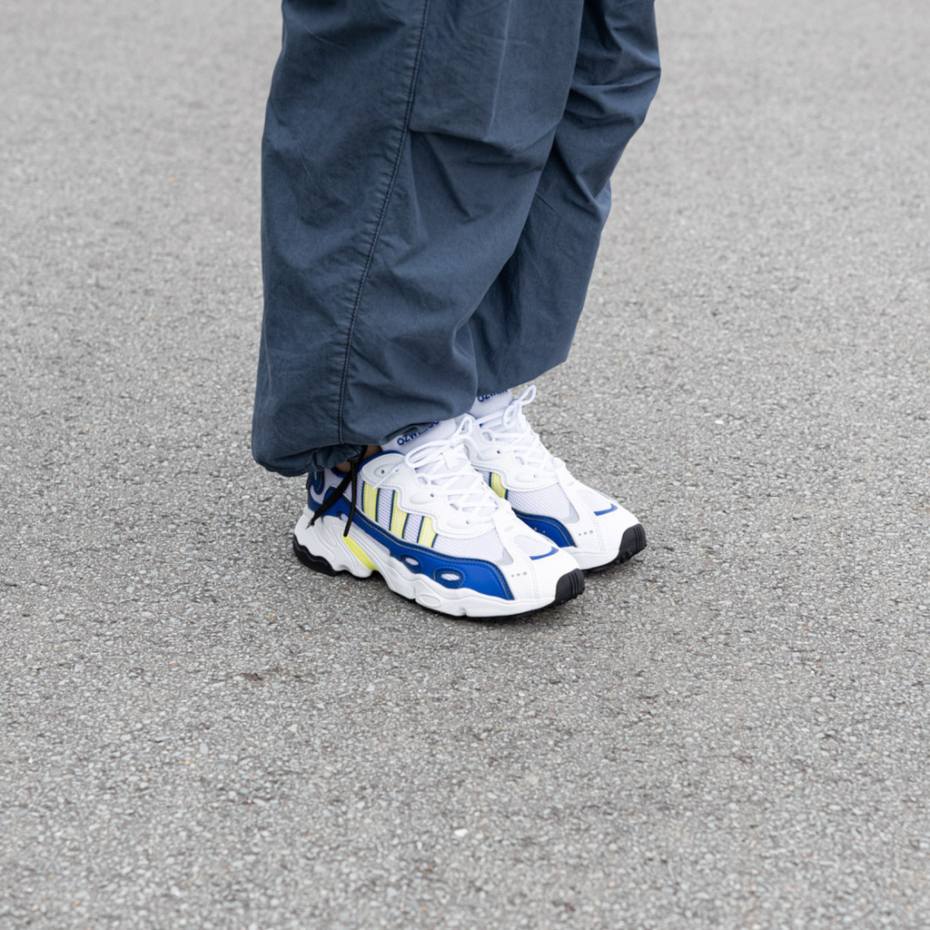 Giày Adidas Ozweego 3 'White Royal Blue' IE6998
