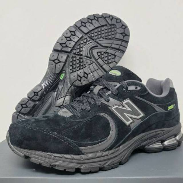 new balance ml2002ro