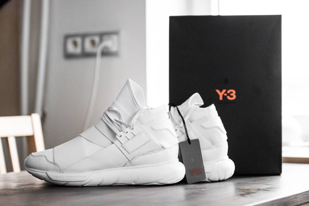 y3 triple white