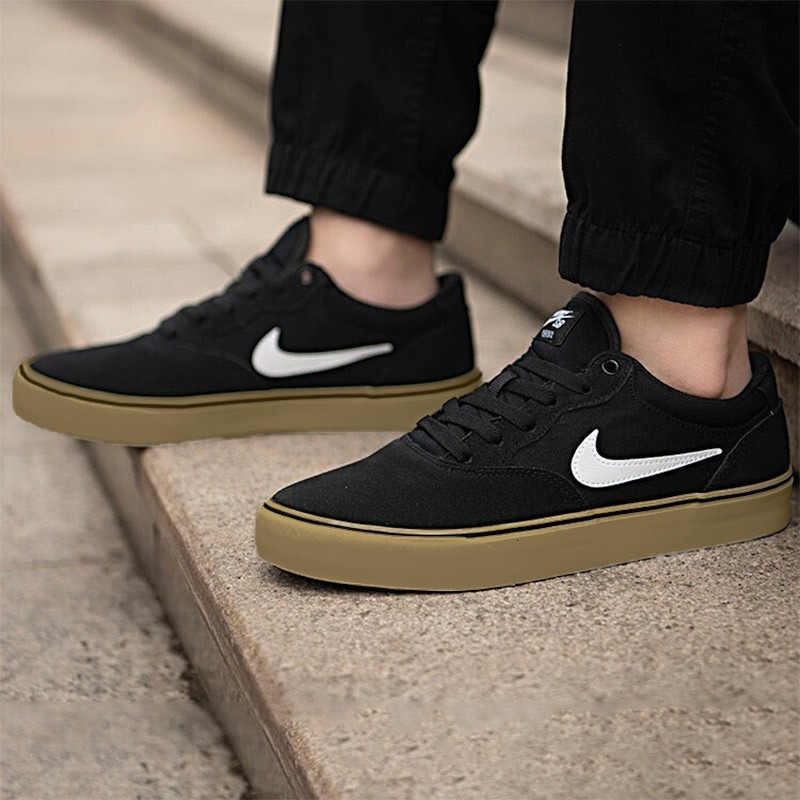 Giày Nike SB Chron 2 'Black Gum' DM3493-002