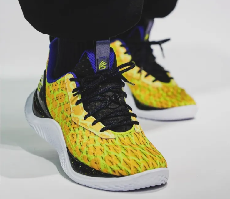 Giày Under Armour Curry 10 'Bang Bang' 3026272-700