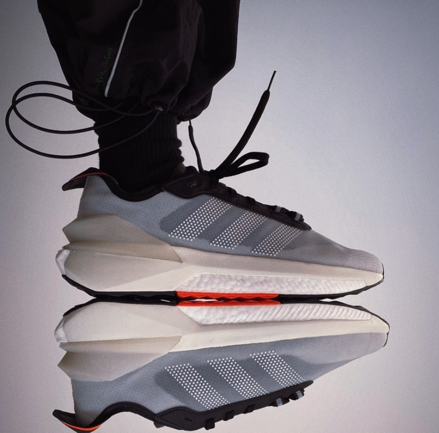 Giày Adidas Avryn 'Core Black' HP5969