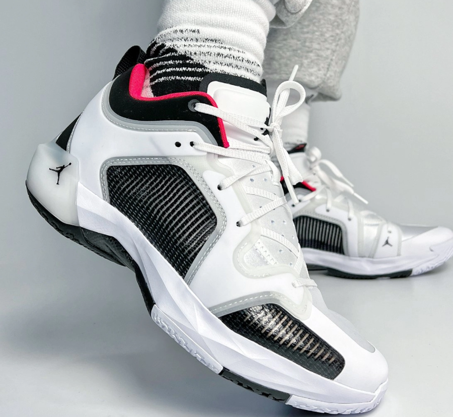 Giày Nike Air Jordan XXXVII Low PF 'White Black Siren Red' DQ4123-100