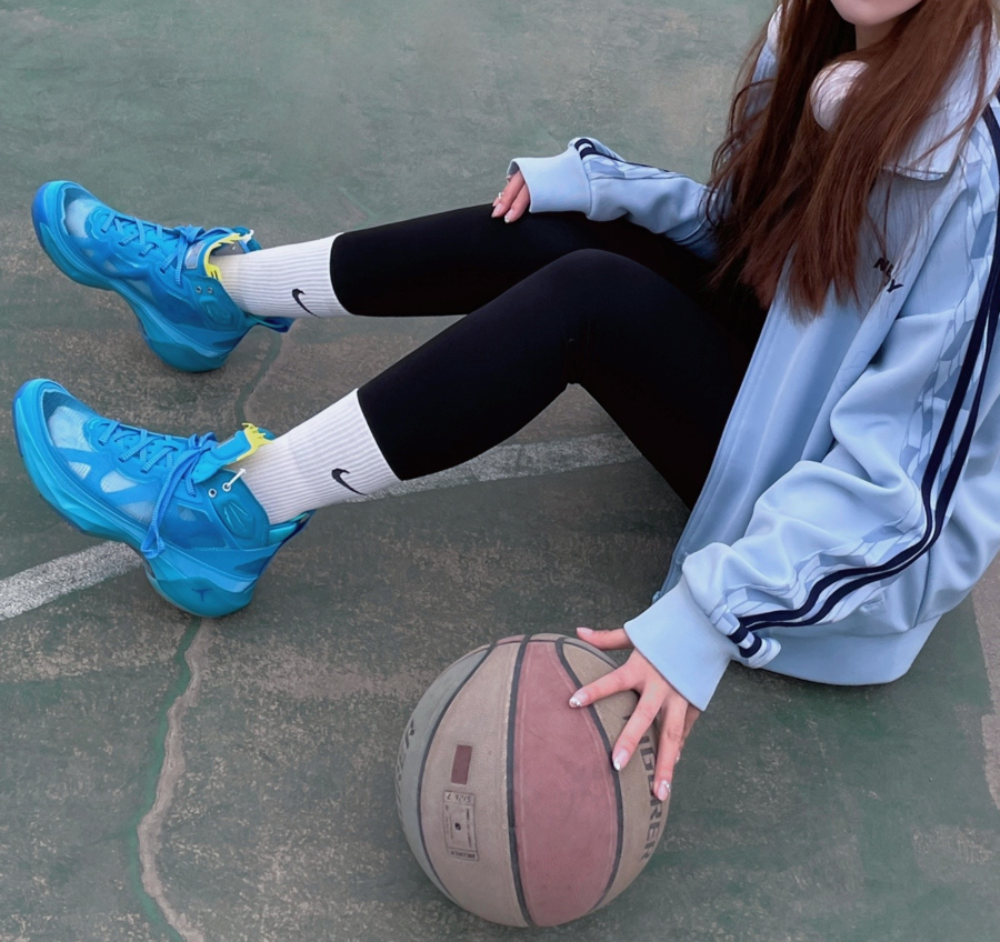 Giày Nike Jordan 37 'Zion Williamson Naruto Rasengan' DX1690-400