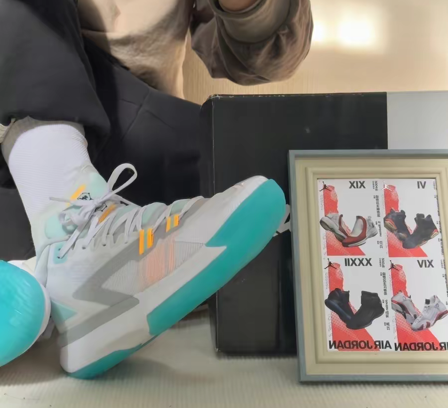 Giày Nike Jordan Zion 1 PF 'White Dynamic Turquoise' DA3129-101