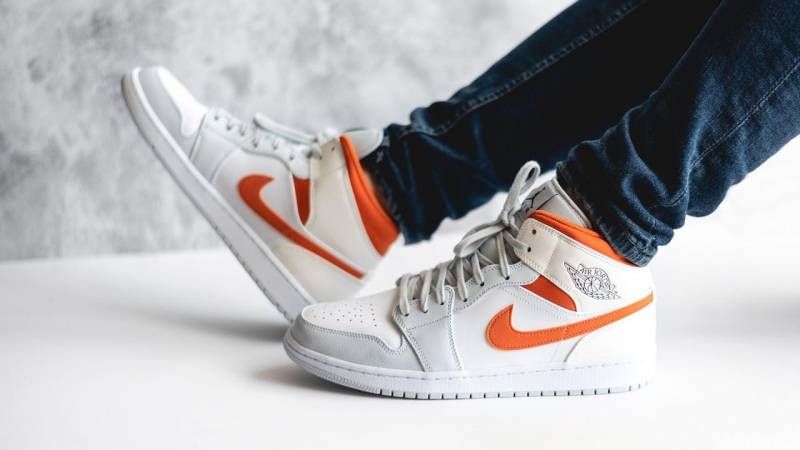 air jordan 1 mid starfish pure platinum