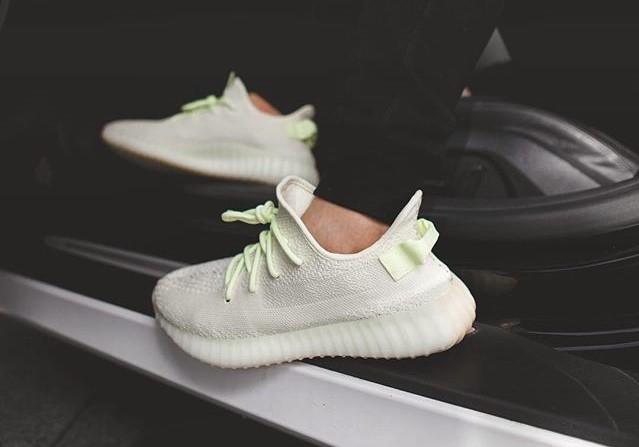 Giày Adidas Yeezy Boost 350 V2 Butter F36980 – AUTHENTIC SHOES
