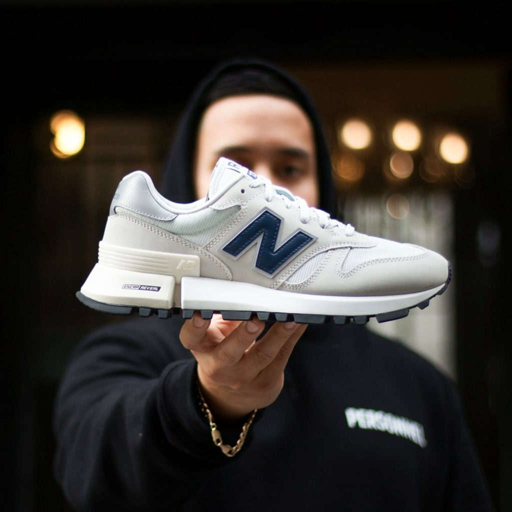 new balance ms1300th summer fog