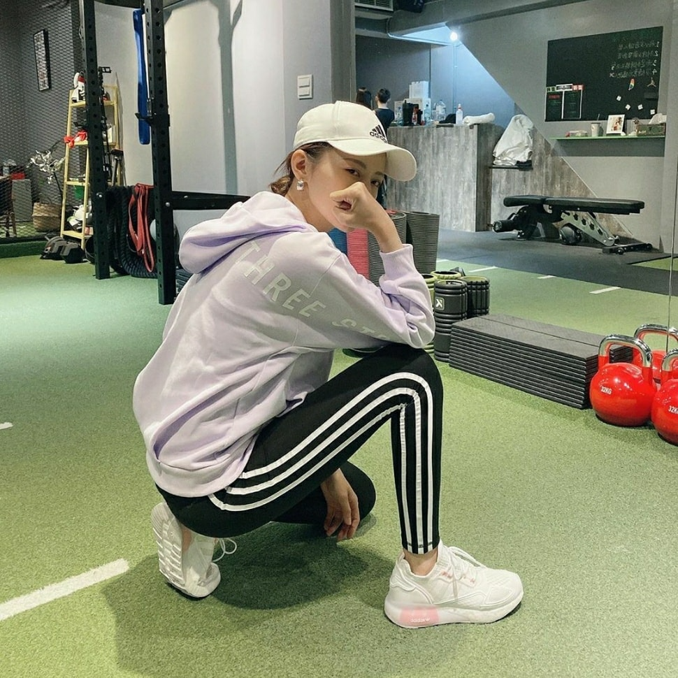 Giày Adidas ZX 2K Boost Cloud White FV8983 – AUTHENTIC SHOES