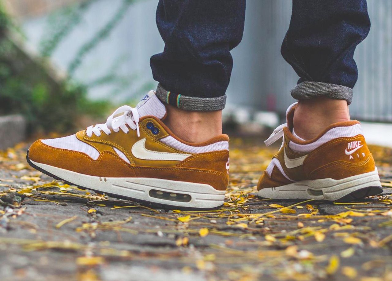 air max 1 retro curry