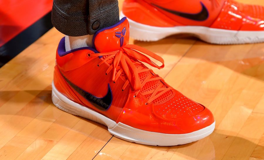 kobe 4 phoenix suns