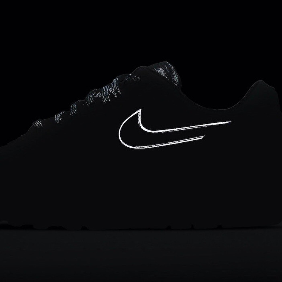 Nike Wmns Air Max 1 SNKRS Day 2020 - White - DA4300-100 - sneakAvenue