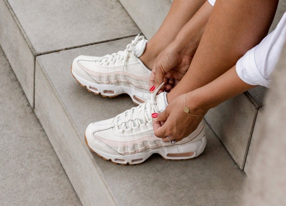 nike air max 95 lx guava ice