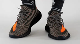 Giày Adidas Yeezy Boost 350 V2 'Carbon Beluga' HQ7045