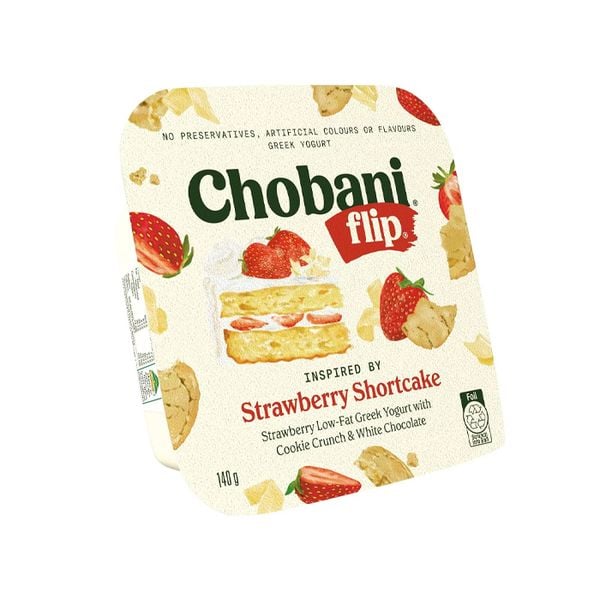 Sữa Chua Hy Lạp Vị Bánh Dâu Chobani Flip 140G