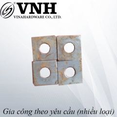 Pat ( Bas) đỡ chân Vinahardware phi 11 vuông 30-SP029254