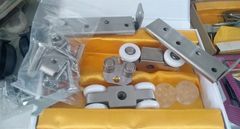 Bánh xe cửa lùa Vinahardware loại 8 bánh-CT4359