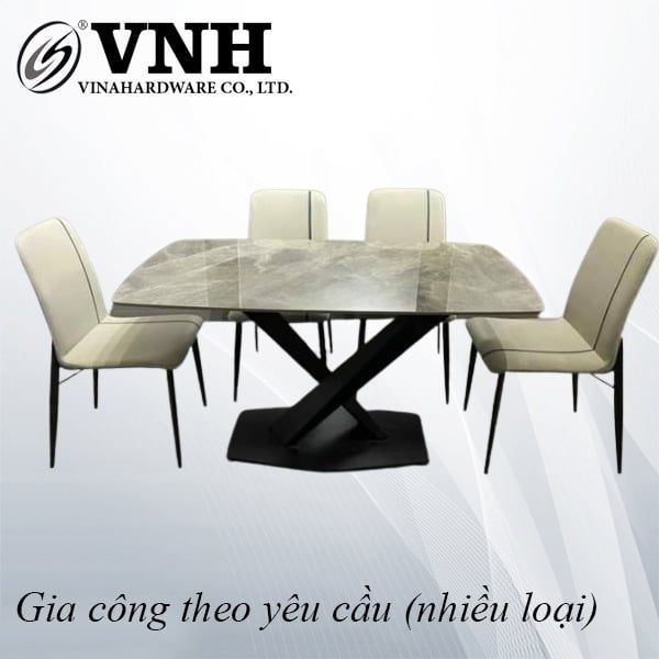 Khung bàn ăn VNH chân sơn đen - VNH148078