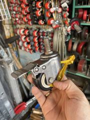 Bánh xe tyren 12mm Vinahardware, có khóa, inox 304 - CT50IN50