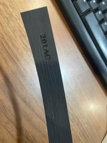 Nẹp chỉ PVC dán cạnh, bản 21 Vinahardware - VNH001B