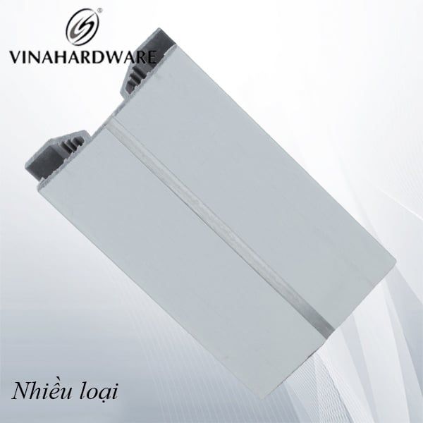 Nẹp nhôm che góc chân tủ bếp-VNH65281