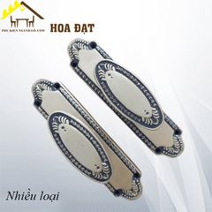 Khóa nắm hoa văn cổ điển Vinahardware - KT041523