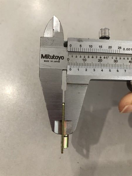 Bản lề lá Vinahardware loại 30x30x1 bảy màu - H00301-H00301