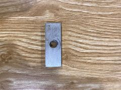 Bas sắt Vinahardware (18x50x5)