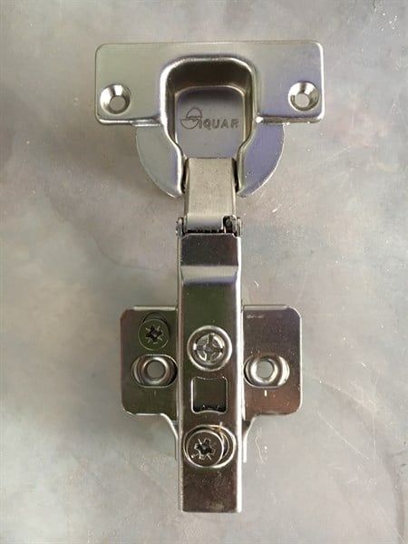 Bản lề Vinahardware cup 40 giảm chấn, đế cố định-H0048A