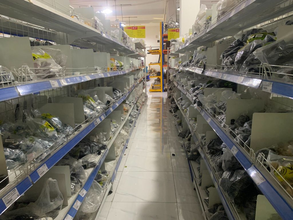 Bánh xe 1 chiều Vinahardware đường kính 23mm cao 28mm VNH BXC09-BXC09