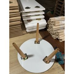 Chân bàn gỗ tiện tròn xéo Vinahardware, kèm bas bảy màu - VNH3650Z150