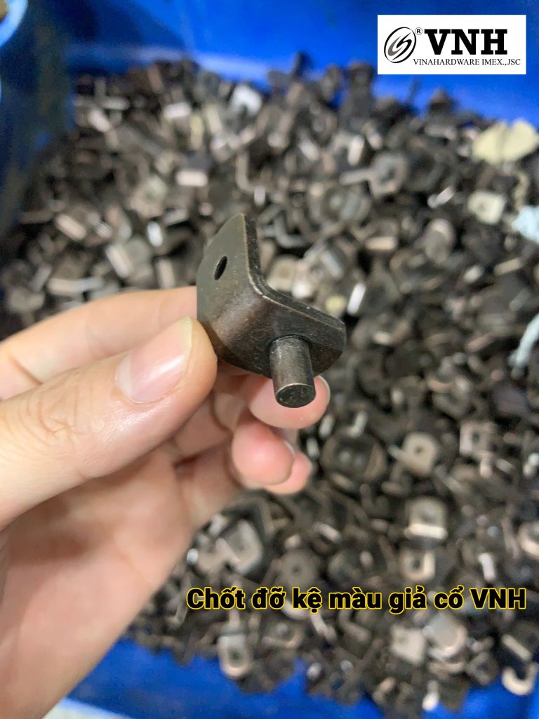 Chốt đỡ kệ Vinahardware màu đen-CDK014B5