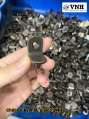 Chốt đỡ kệ Vinahardware màu đen-CDK014B5